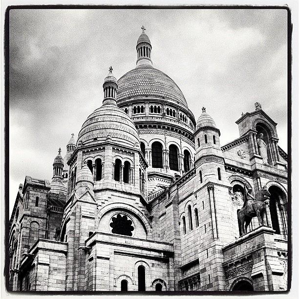 Paris Photograph - Sacre Coeur Basilica by Mahez Kumar Hasija