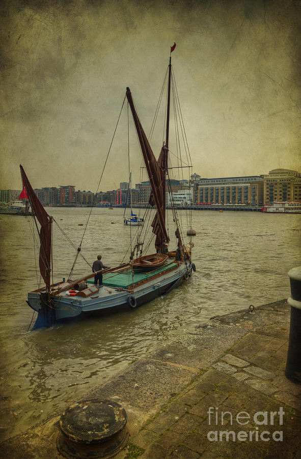 Sailing away... Photograph by Clare Bambers