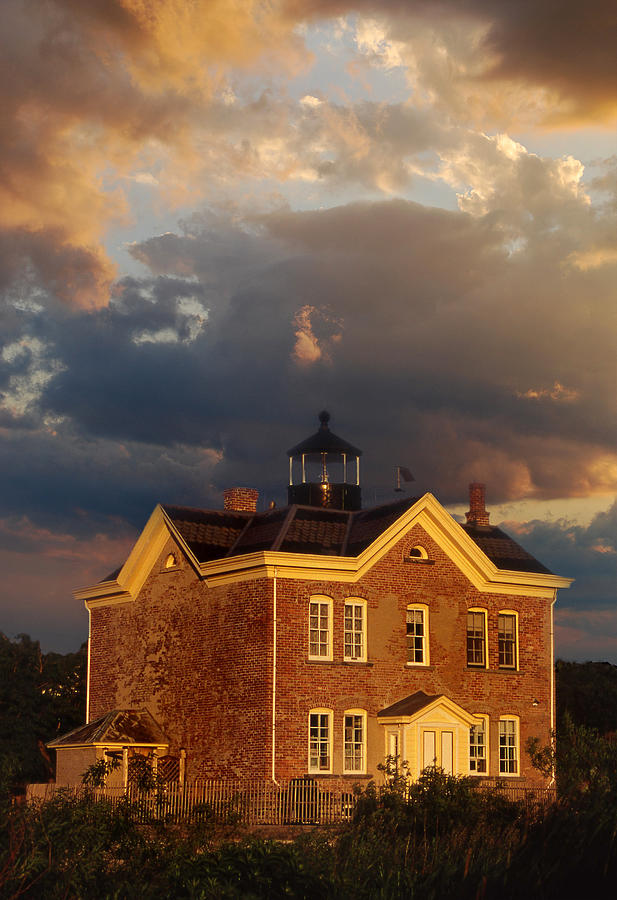 Saugerties Ny Lighthouse Photograph by Skip Willits