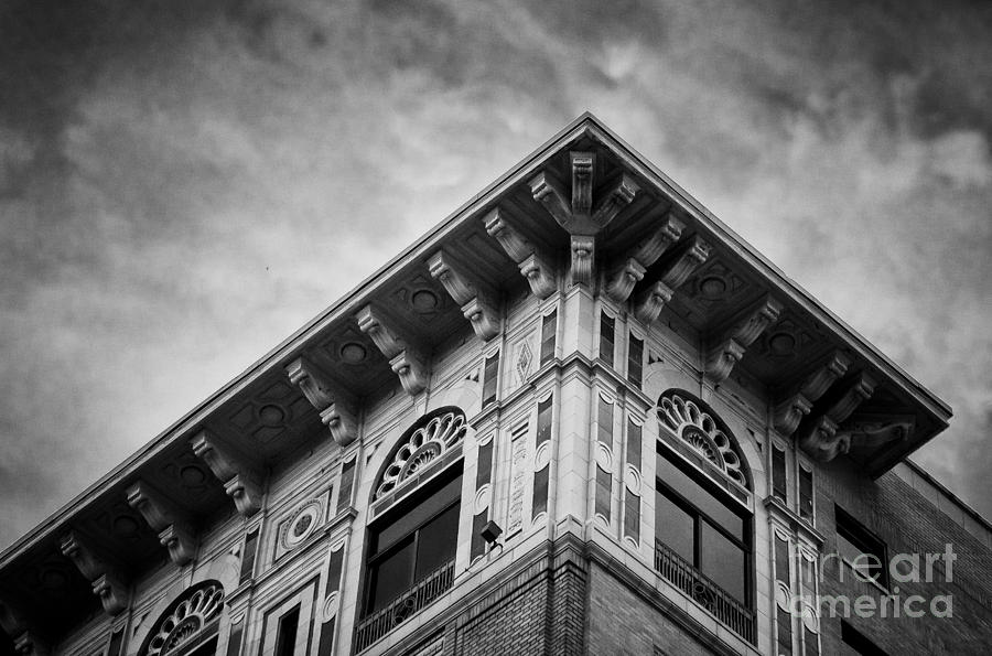 Savannah Office Building Photograph by David Waldrop
