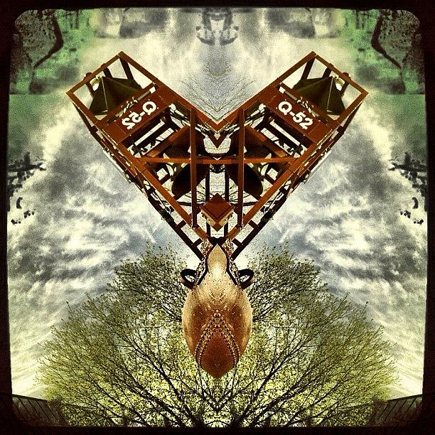 Abstract Photograph - #scifi #symmetry #picoftheday by Nicolas Marois