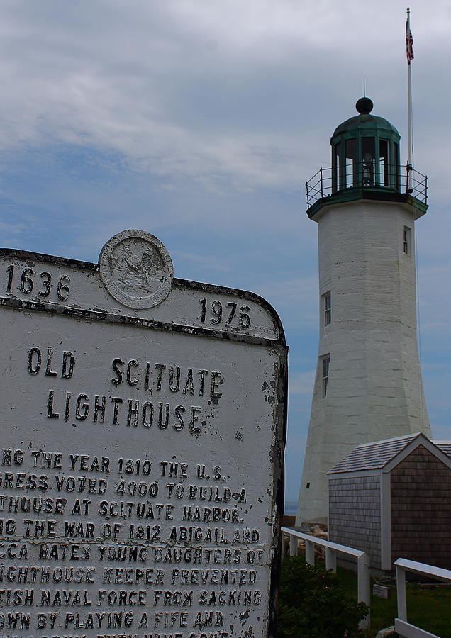 Scituate Light 2 Photograph by Jeff Heimlich