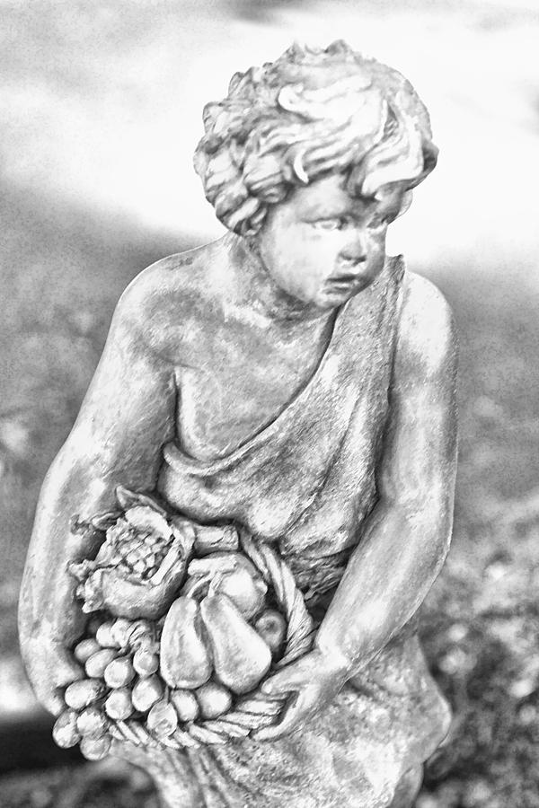 Fruit Photograph - Sculpture of Child BW by Linda Phelps