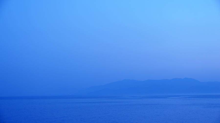 Sea of Marmara Photograph by SM Shahrokni