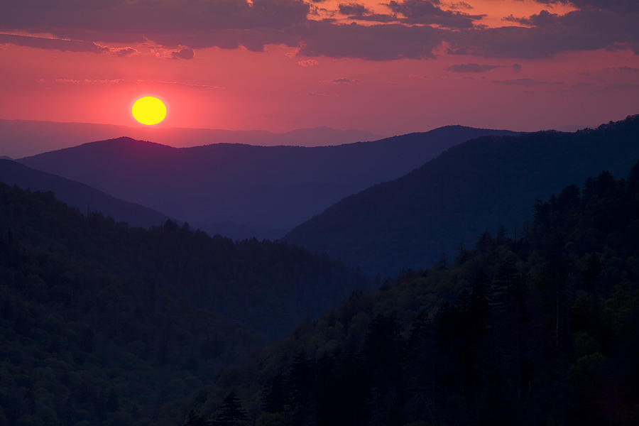 Setting Sun in the Mountains Photograph by Andrew Soundarajan - Fine ...