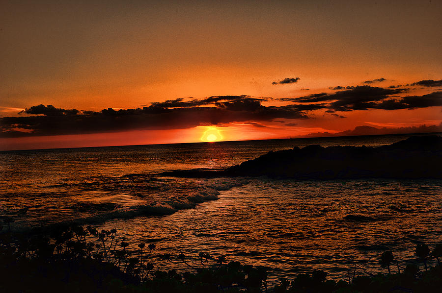 Sunset Photograph - Setting Sun by Sheri Bartoszek