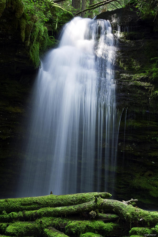 Shadow Falls Photograph by Joseph Noonan