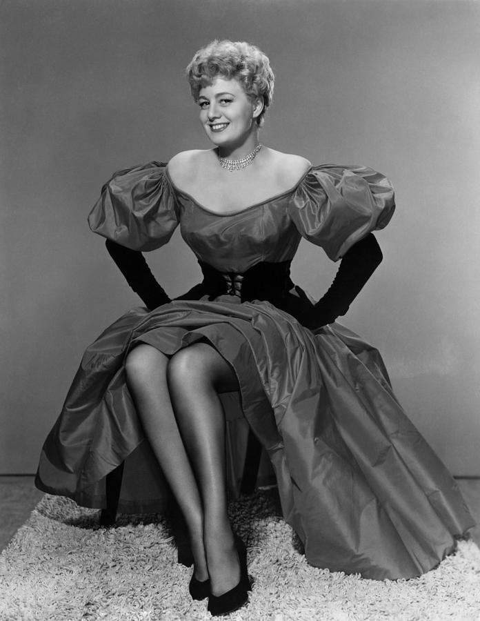 Shelley Winters, 1952 Photograph by Everett
