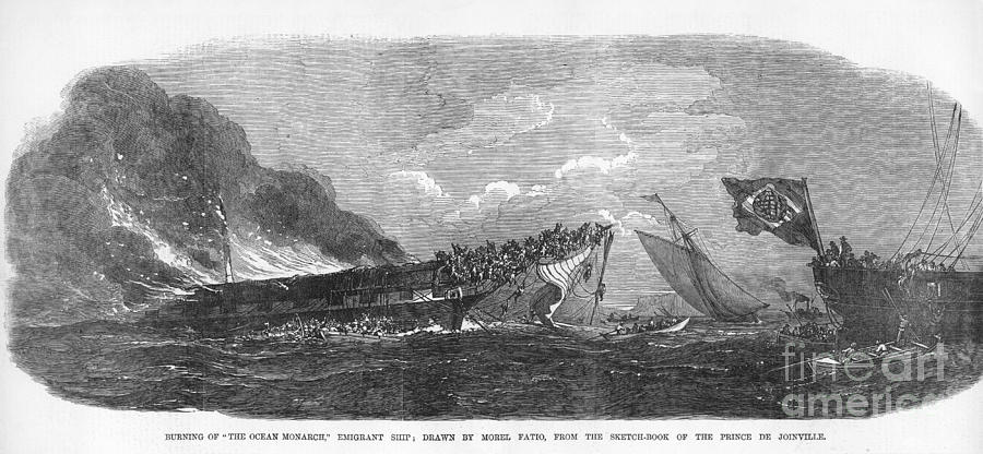 Shipwreck: Ocean Monarch Photograph by Granger