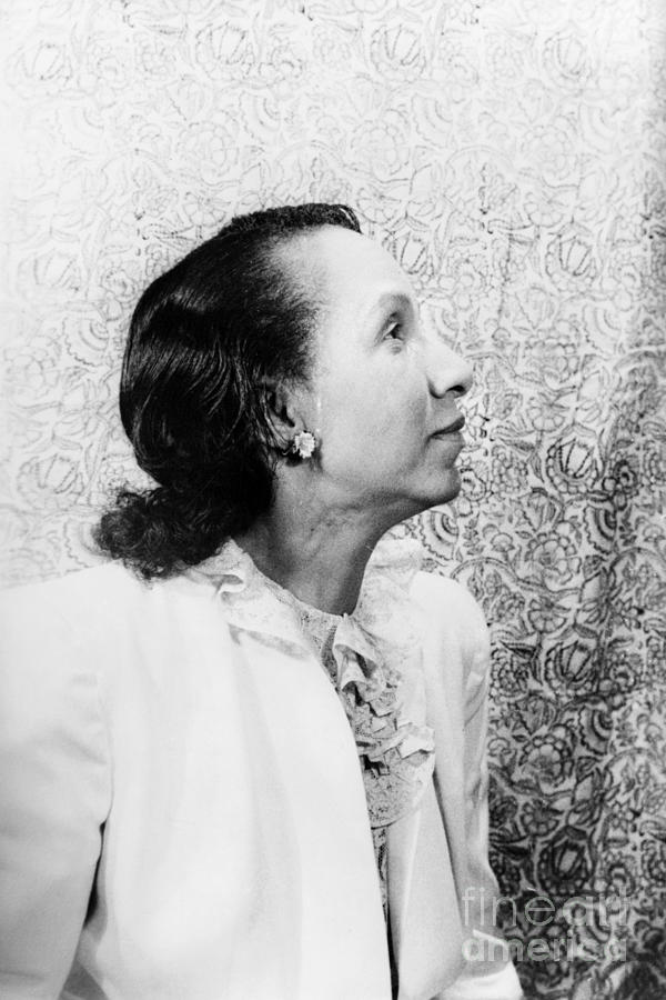 Shirley Graham Du Bois Photograph by Granger