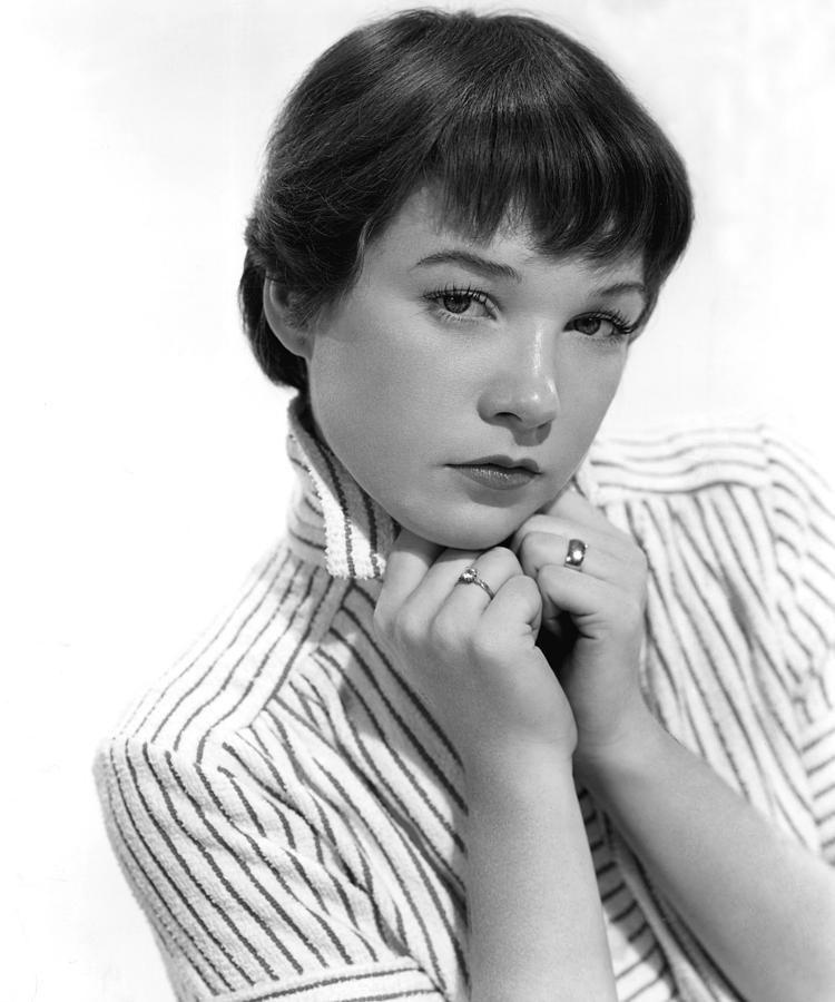Shirley Maclaine, 1955 Photograph by Everett