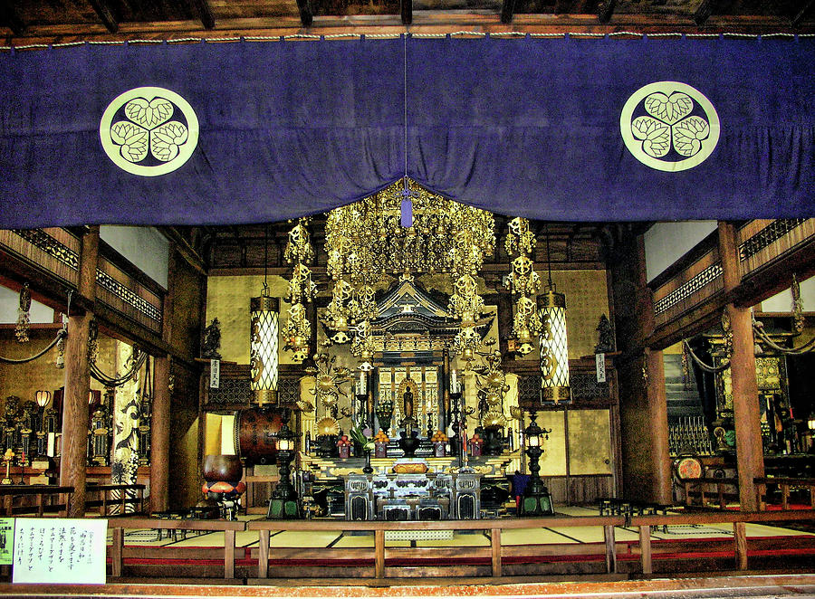 Shrine in Tokyo Photograph by Helaine Cummins