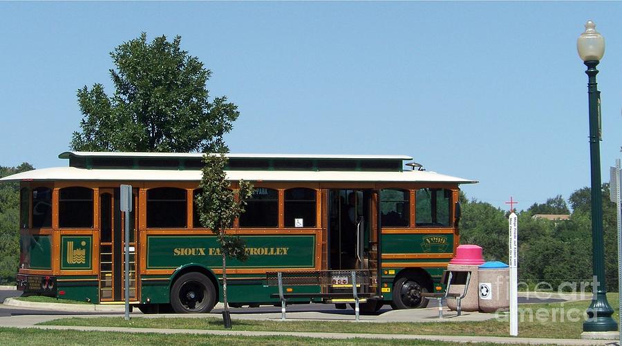 Sioux Falls Trolley Photograph by Charles Robinson