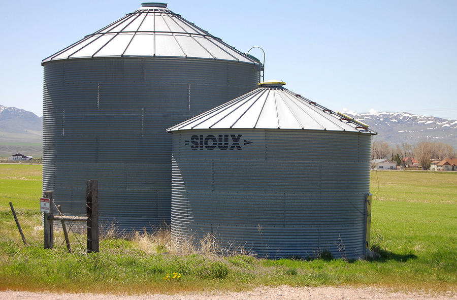 Sioux Silo Photograph by Holly Blunkall