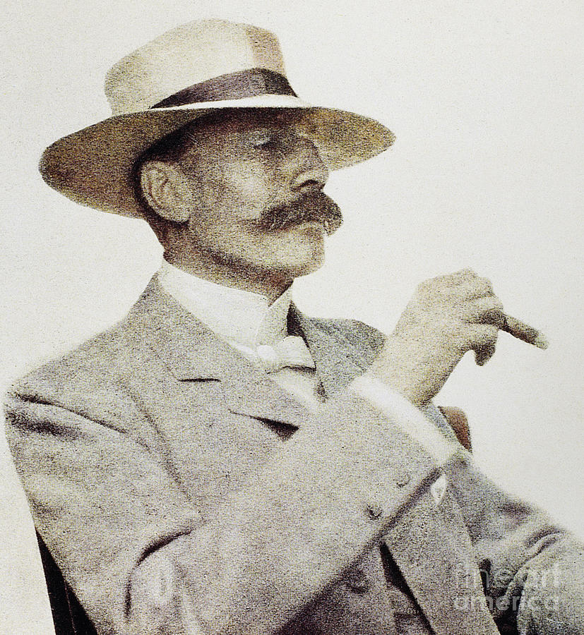 Sir Edward Elgar Photograph by Granger