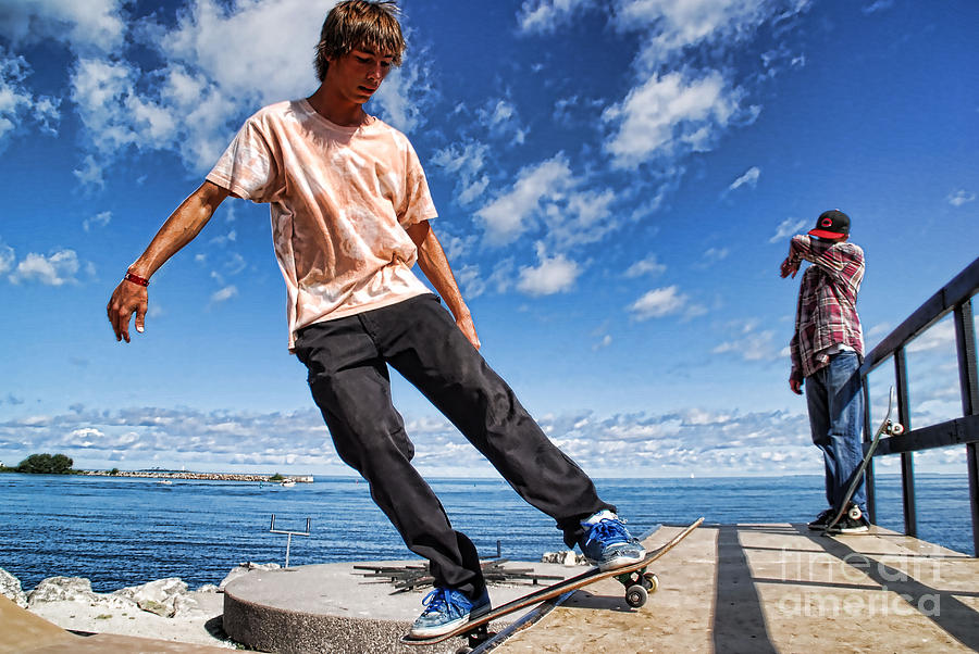 Skateboarder Photograph by Andrea Kollo