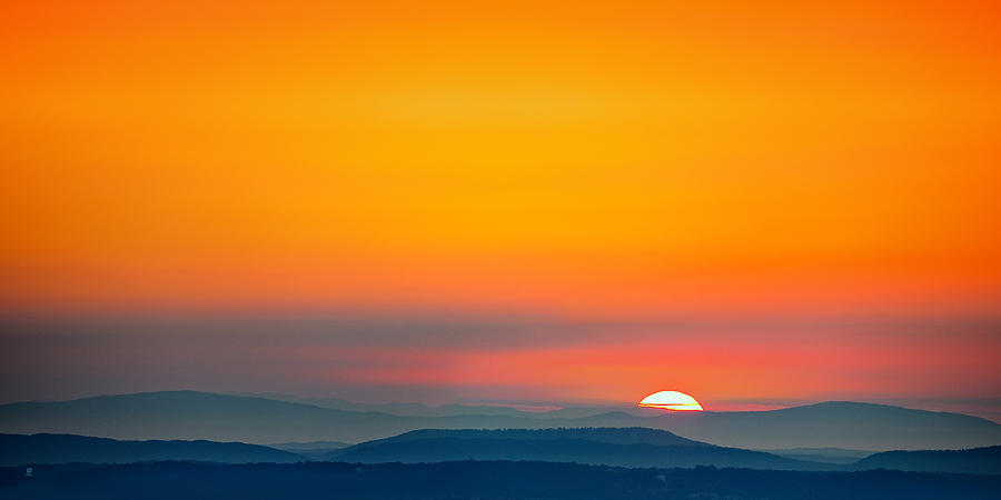 Smokie Sunrise Photograph by Steven Llorca