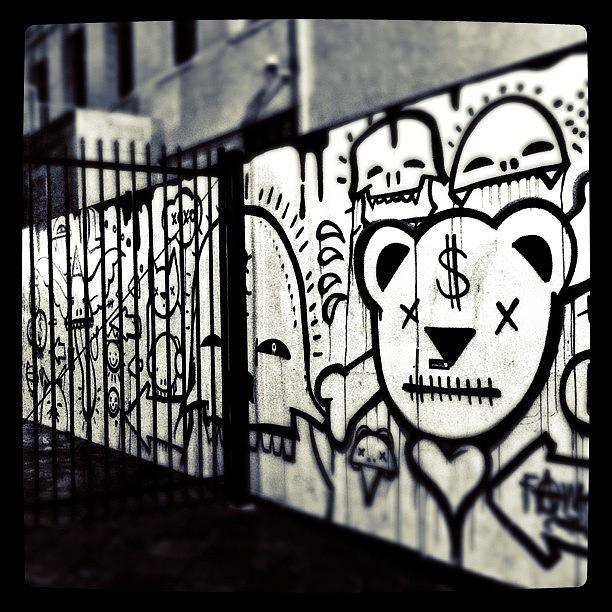 Hollywood Photograph - Some Awesome #graffiti #art In by Krysten Sorensen