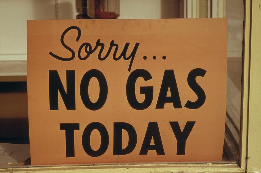 Sorry No Gas Today Sign At An Oregon Photograph By Everett