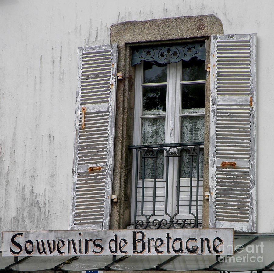 Souvenirs de Bretagne Photograph by Lainie Wrightson