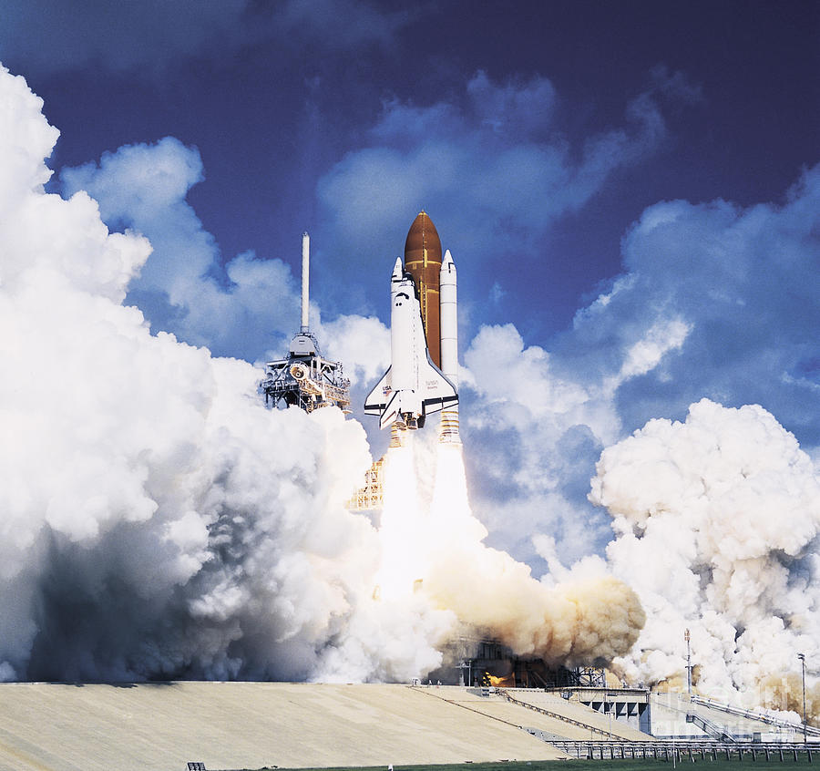 Space Shuttle Atlantis Photograph by Nasa