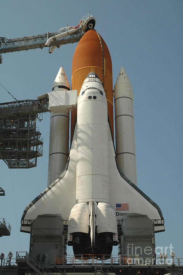 Space Shuttle Discovery In Full Launch Photograph by Stocktrek Images