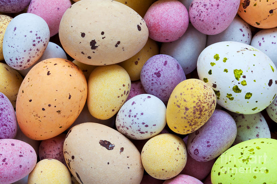 Easter Photograph - Speckled candy covered chocolate easter eggs by Richard Thomas