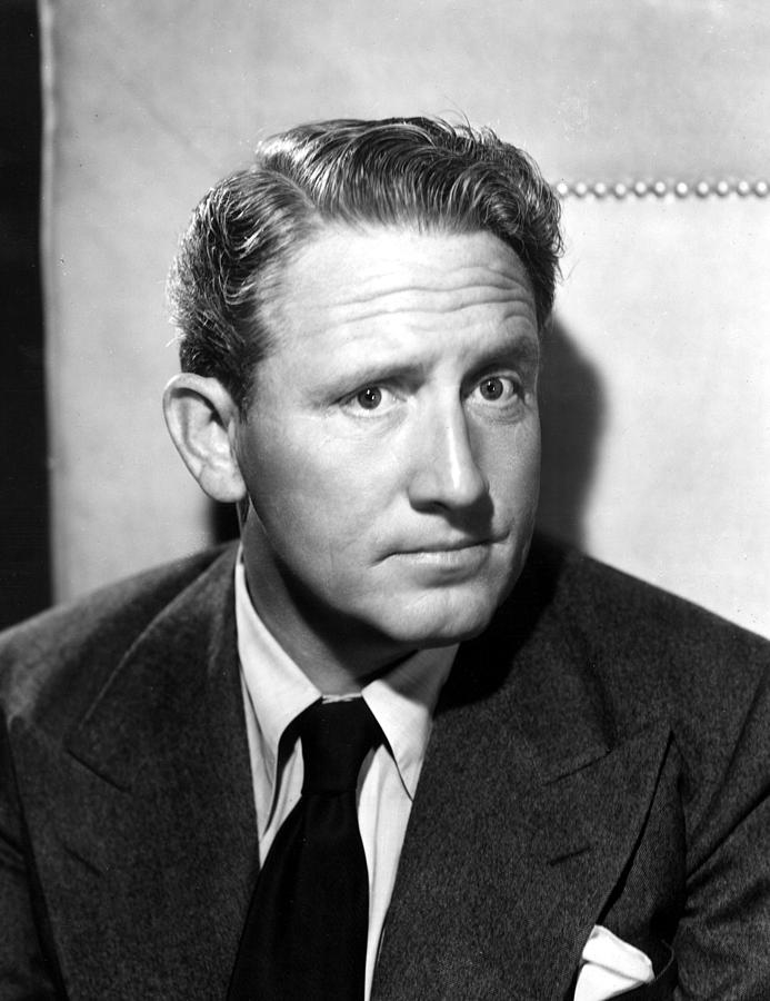 Spencer Tracy, 1944 Photograph by Everett - Fine Art America