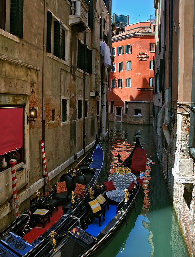 Splendid Svisse. Venezia Photograph by Juan Carlos Ferro Duque