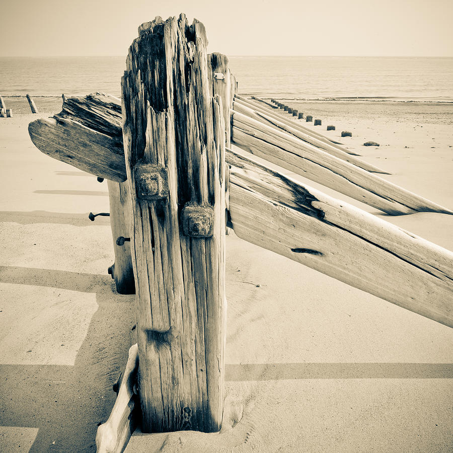 Spurn Point - 1006 Photograph By John Illingworth - Fine Art America