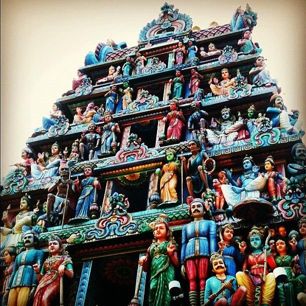 Singapore Photograph - Sri Mariamman Temple In #singapore by Jayme Rutherford