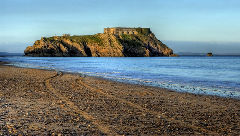 St Catherines Rock Tenby from South Beach Photograph by Steve Purnell