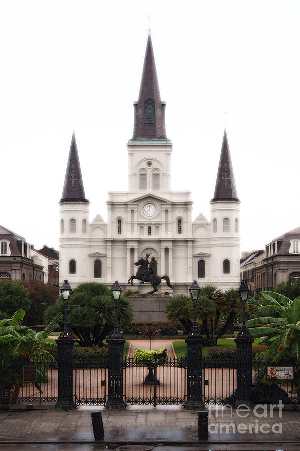 St Louis Cathedral On Jackson Square In The French Quarter New Orleans ...