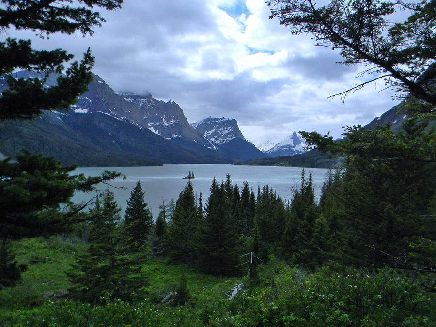 St. Mary Lake Glacier National Park Photograph by Wanda Jesfield