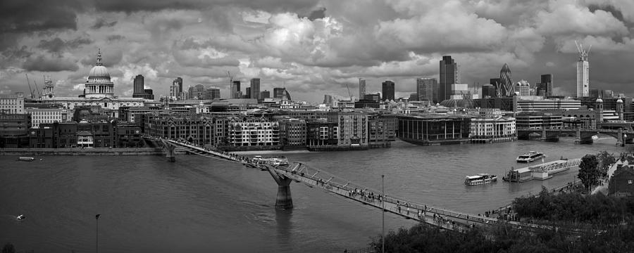 St Pauls and the City panorama BW Photograph by Gary Eason