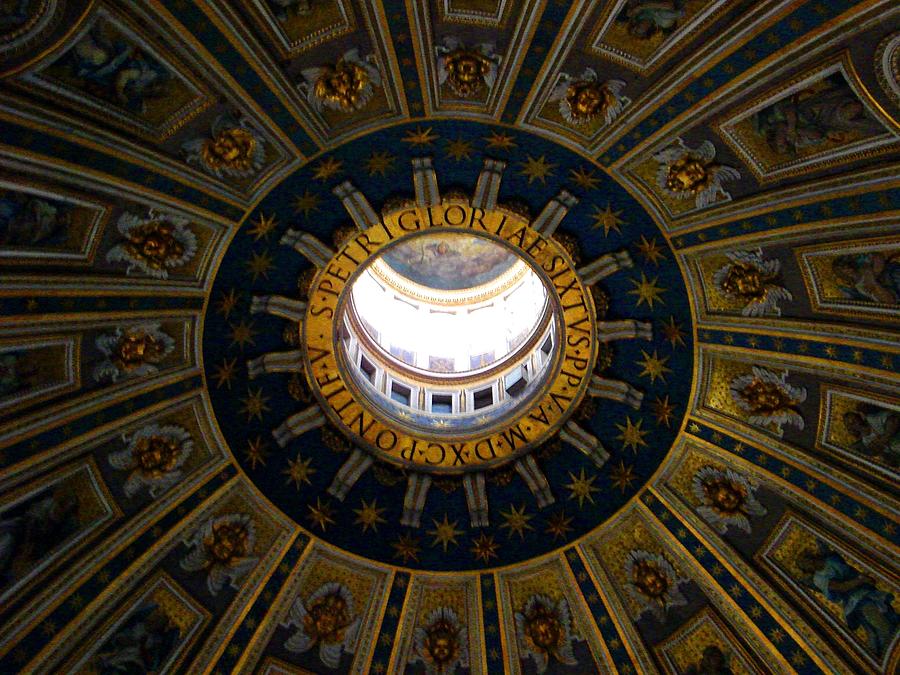St Peters Glory Photograph by Roberto Alamino
