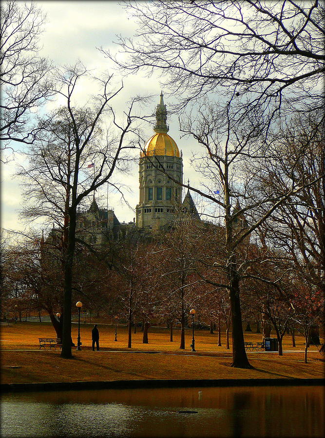 State Capitol of Connecticut Photograph by Lori Seaman