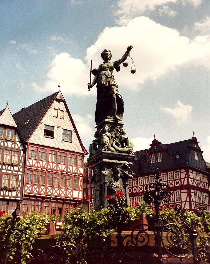 Statue in Frankfurt Central Plaza Painting by Margaret Harmon