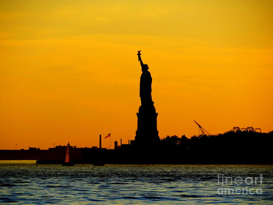 Statue of Liberty 1 Photograph by Padamvir Singh