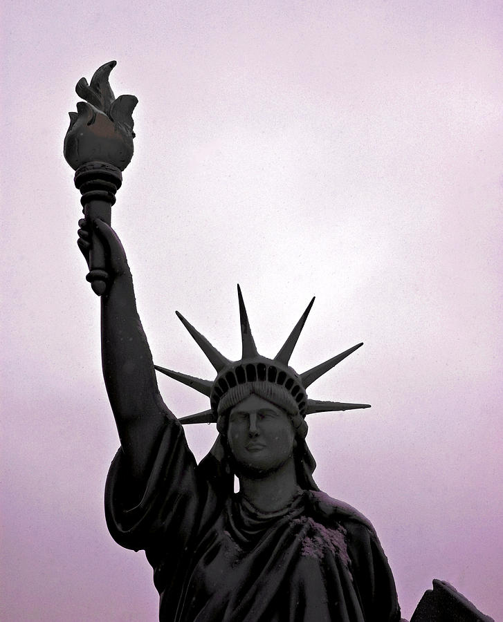 Statue of Liberty Purple Sunset Photograph by LeeAnn McLaneGoetz McLaneGoetzStudioLLCcom