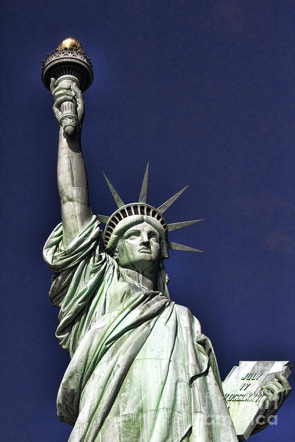 Statue of Liberty V Photograph by Chuck Kuhn