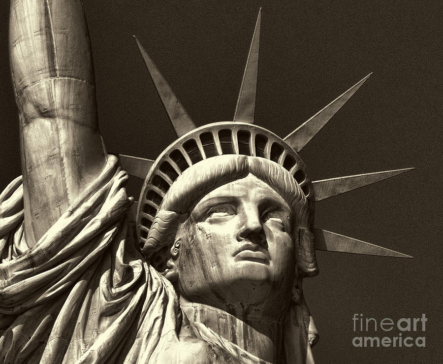 Statue of Liberty VI Photograph by Chuck Kuhn