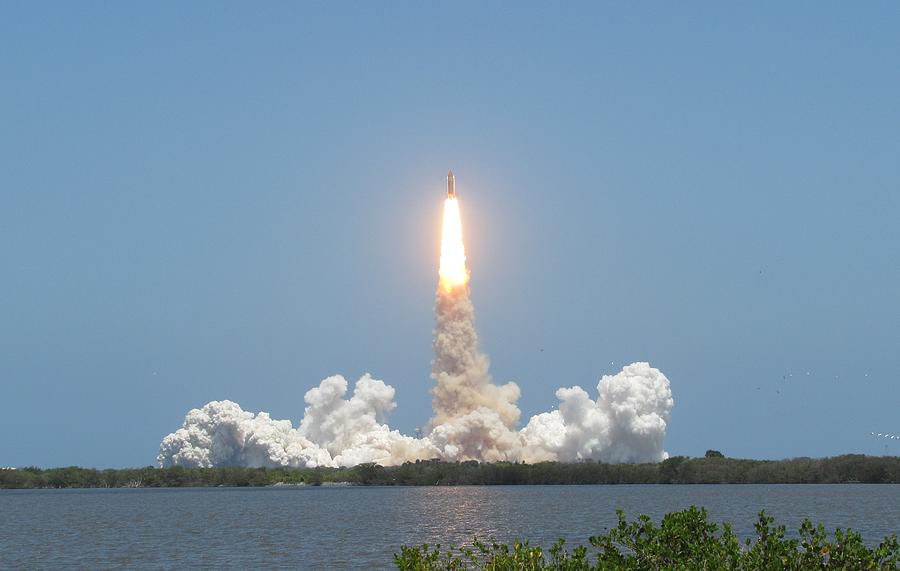 STS-132 Atlantis Shuttle Photograph by Keith Stokes