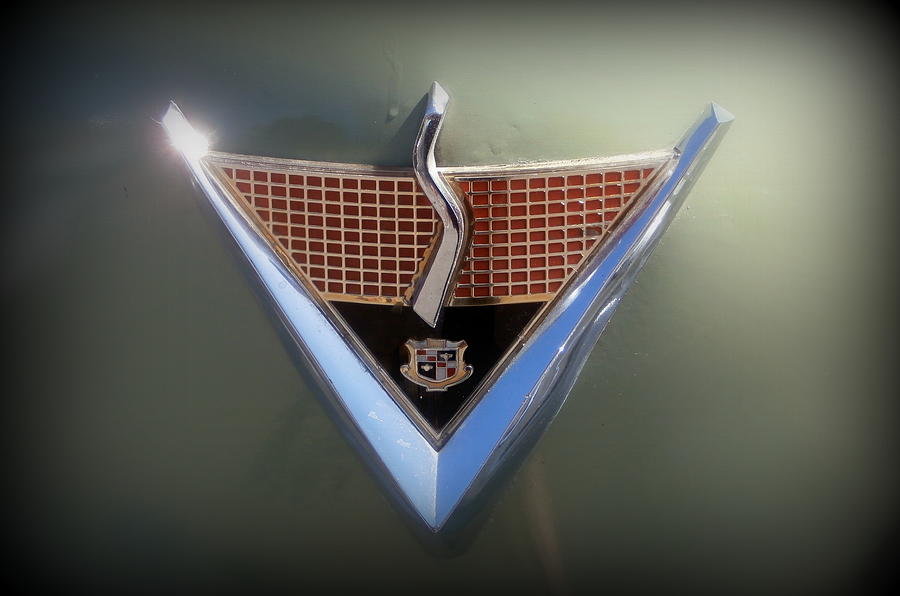 Studebaker Photograph - Studebaker Emblem by Karyn Robinson