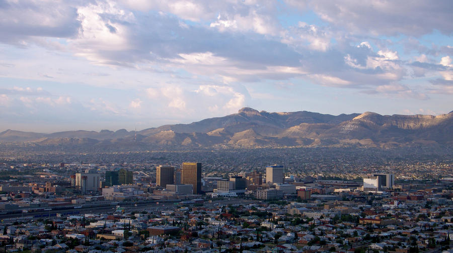 Sunrise Over Downtown El Paso Photograph By Daniel Klooster