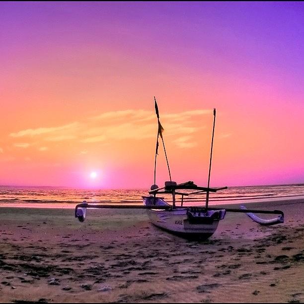 Sun Photograph - #sunrise #sun #superb #gorgeous by Tommy Tjahjono Sun Photograph - #sunrise #sun #superb #gorgeous by Tommy Tjahjono
