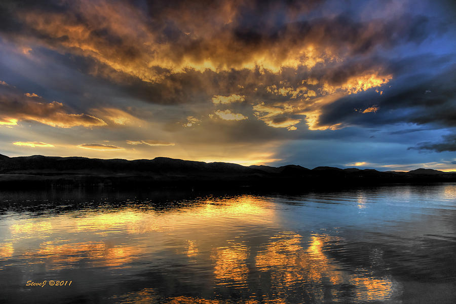 Sunset at Chatfield Reservoir Photograph by Stephen Johnson