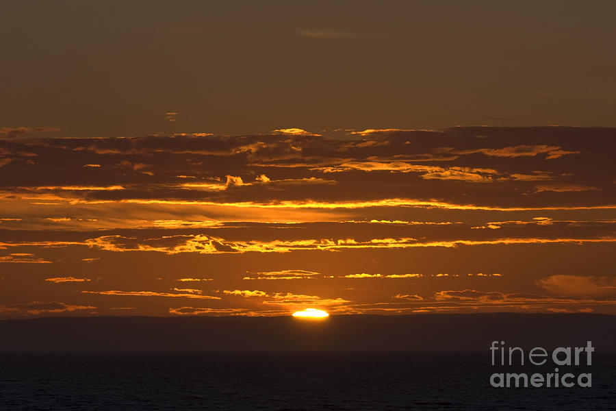 Sunset At Gulf Of St. Lawrence Photograph by Yuichi Takasaka