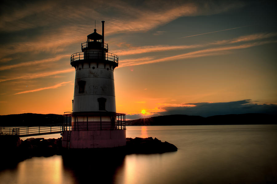 Sleepy Hollow Photograph - Sunset at the 1883 Lighthouse by Dave Hahn