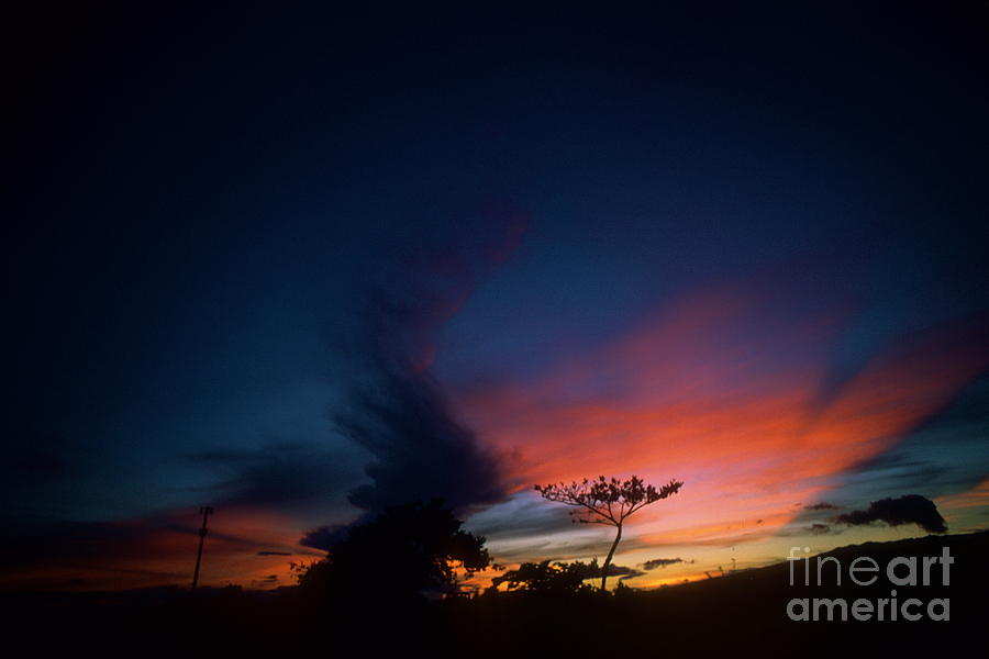 Sunset Leeward Oahu Photograph by Mark Gilman